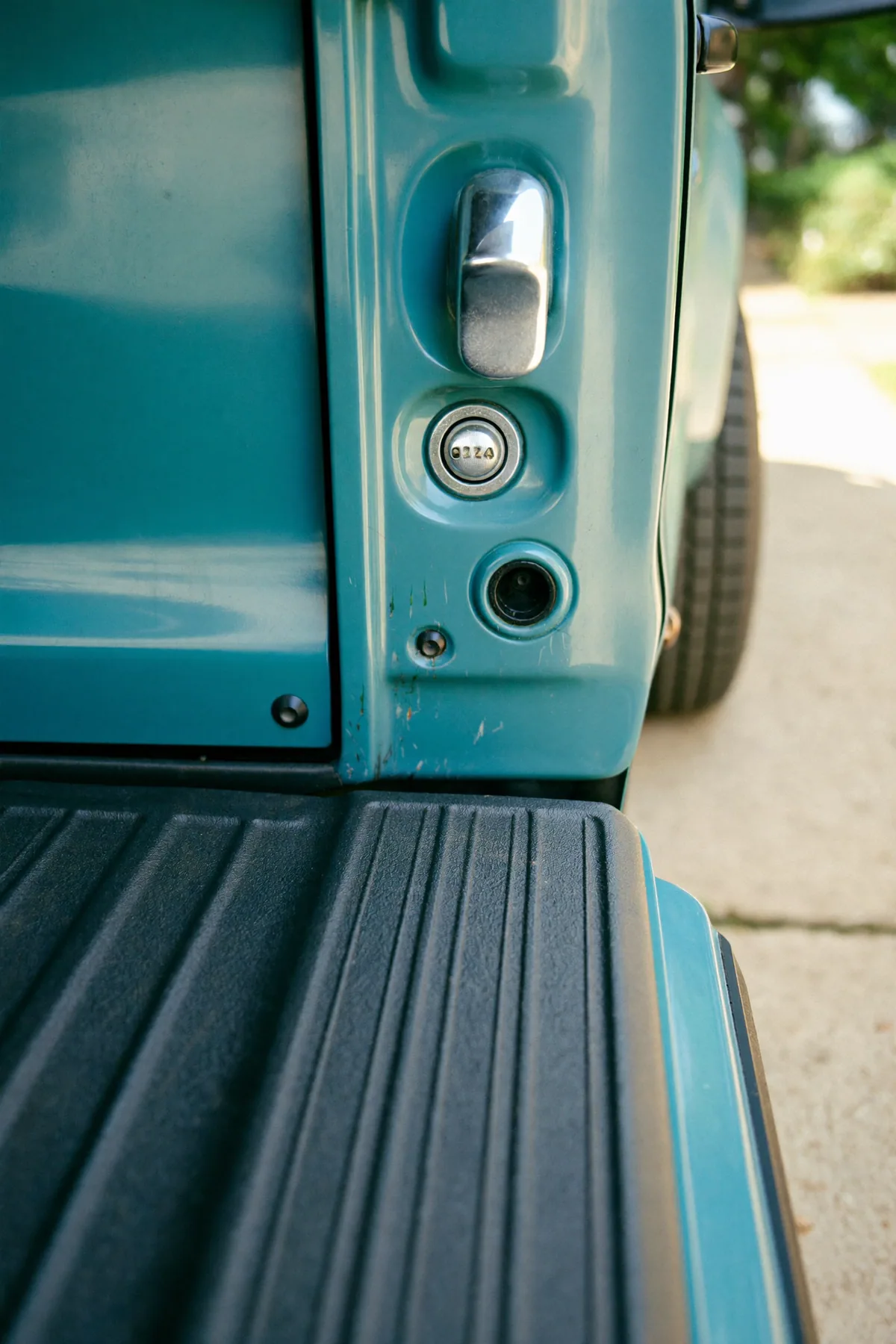 Mobile Truck Detailing in Barrie — where we travel from, and to