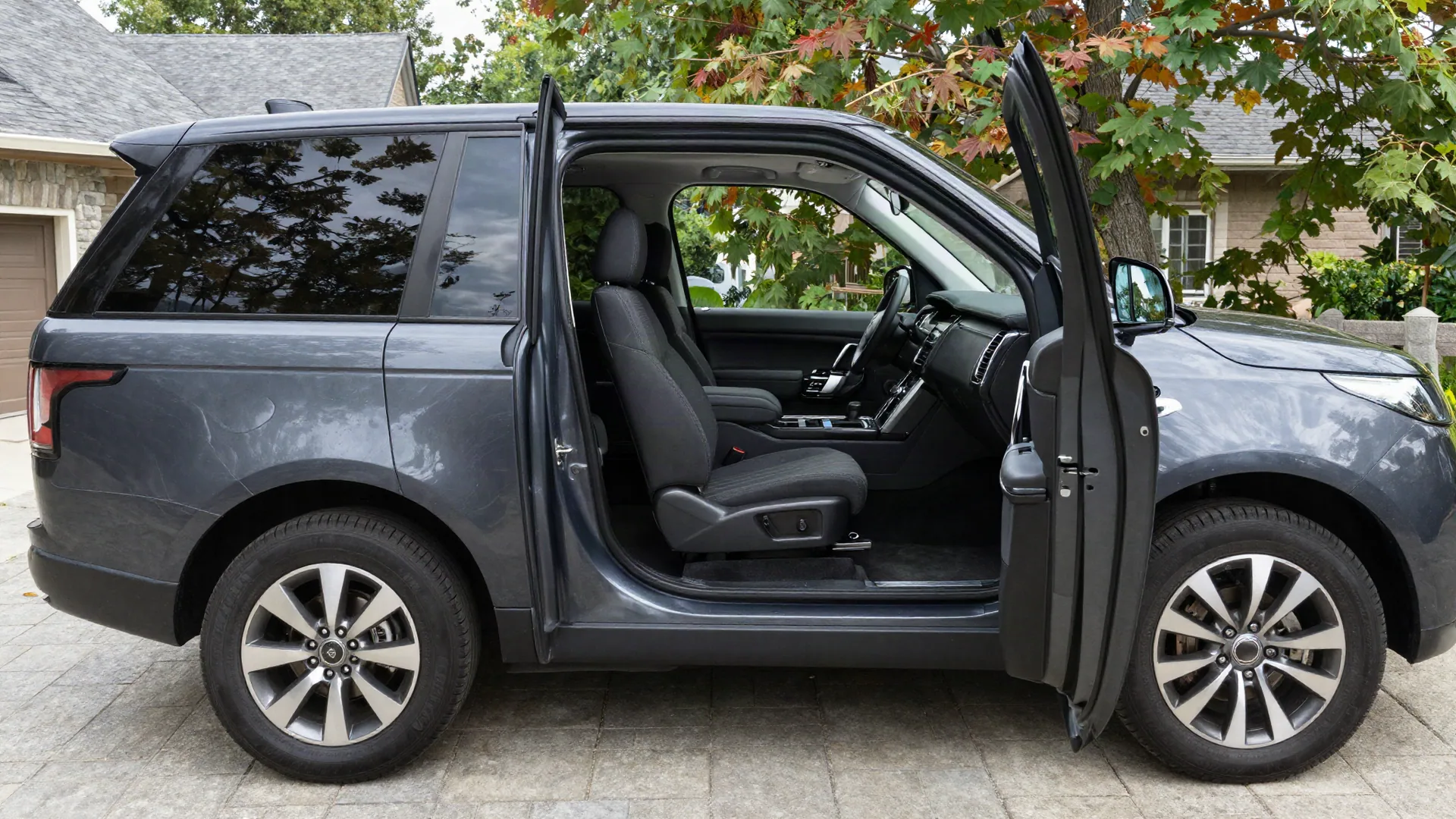 Mobile Car Interior Detailing in Mississauga — So the honest question is the space, not the season