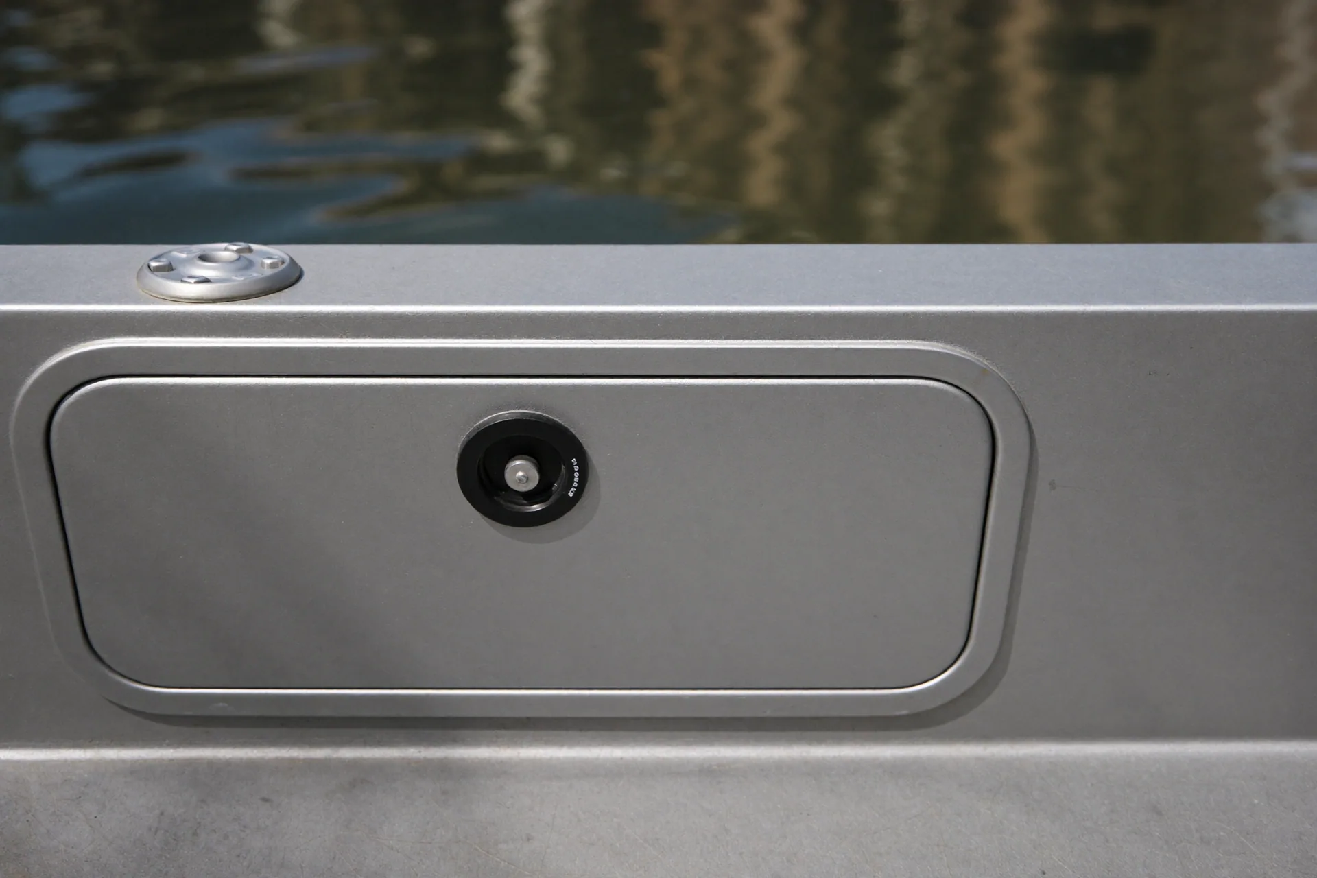 Mobile Boat Detailing in Halton Hills — Hull wash