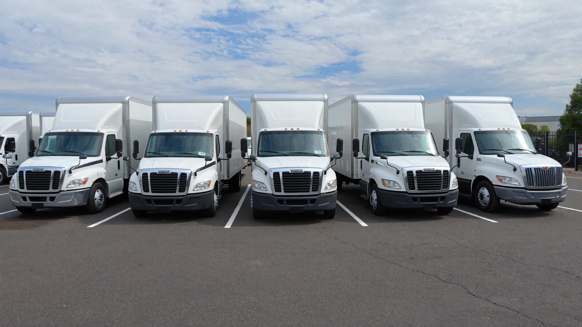 Mobile Truck Detailing in Oakville — Salt and the underside