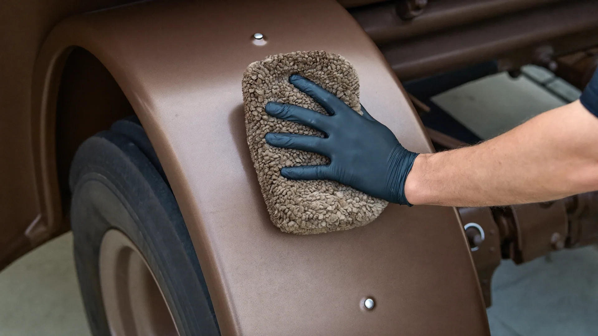 Mobile Car Exterior Detailing in Brantford in Brantford