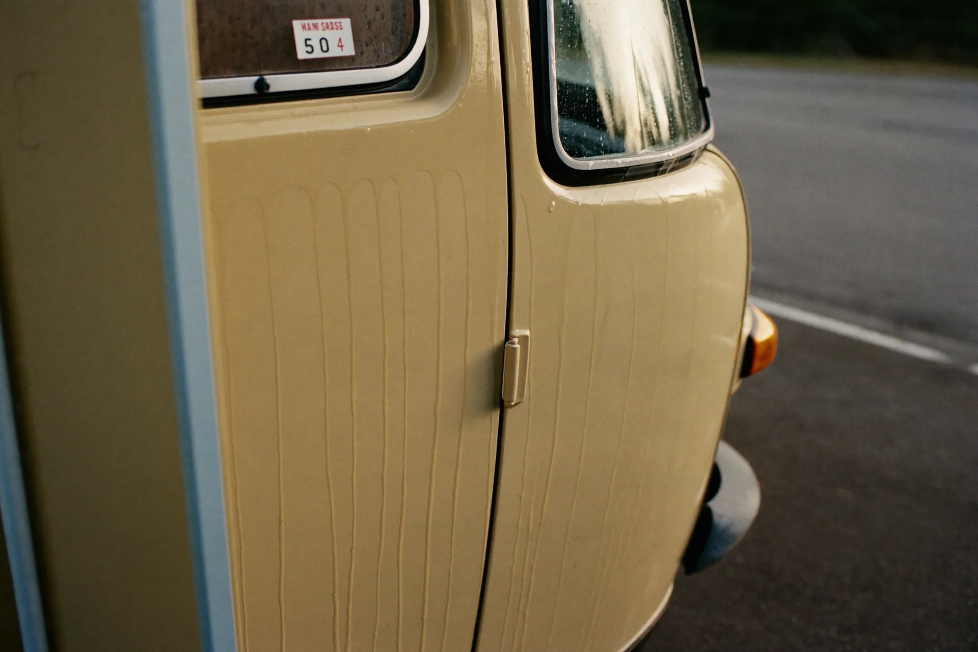 Mobile RV Detailing in Markham — Where it is parked decides the job